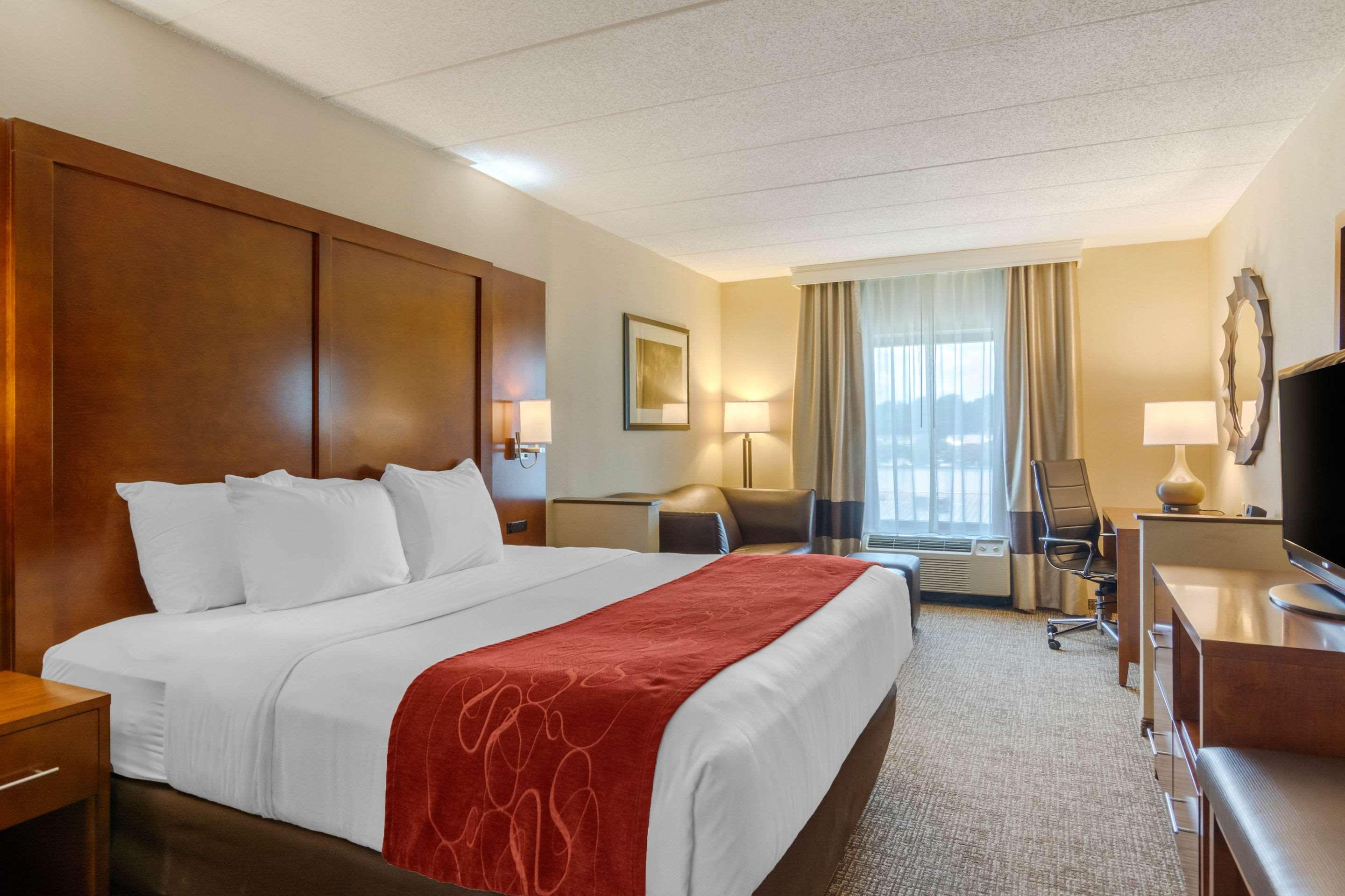 Comfort Suites Southpark Colonial Heights Exteriör bild