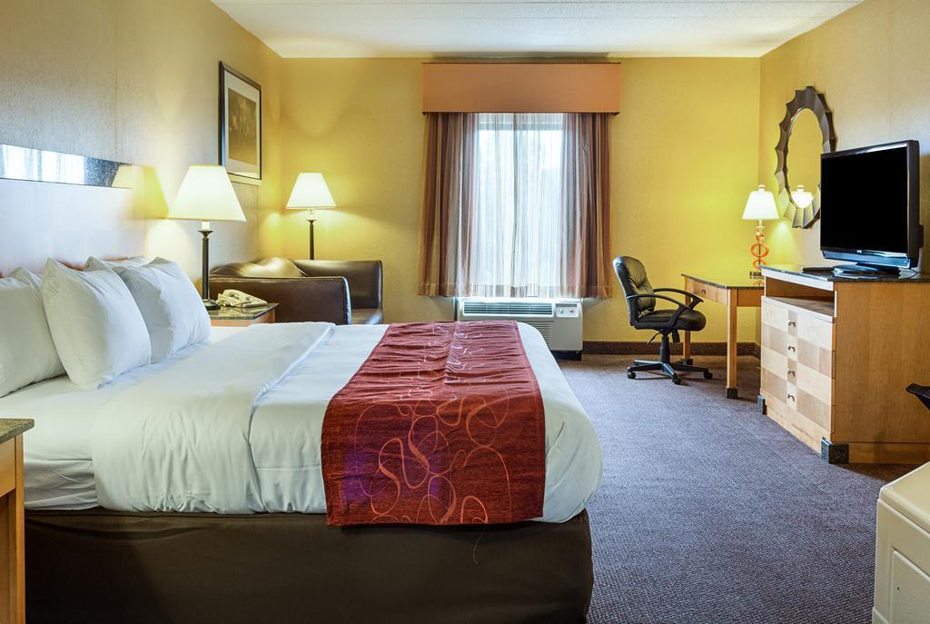 Comfort Suites Southpark Colonial Heights Exteriör bild