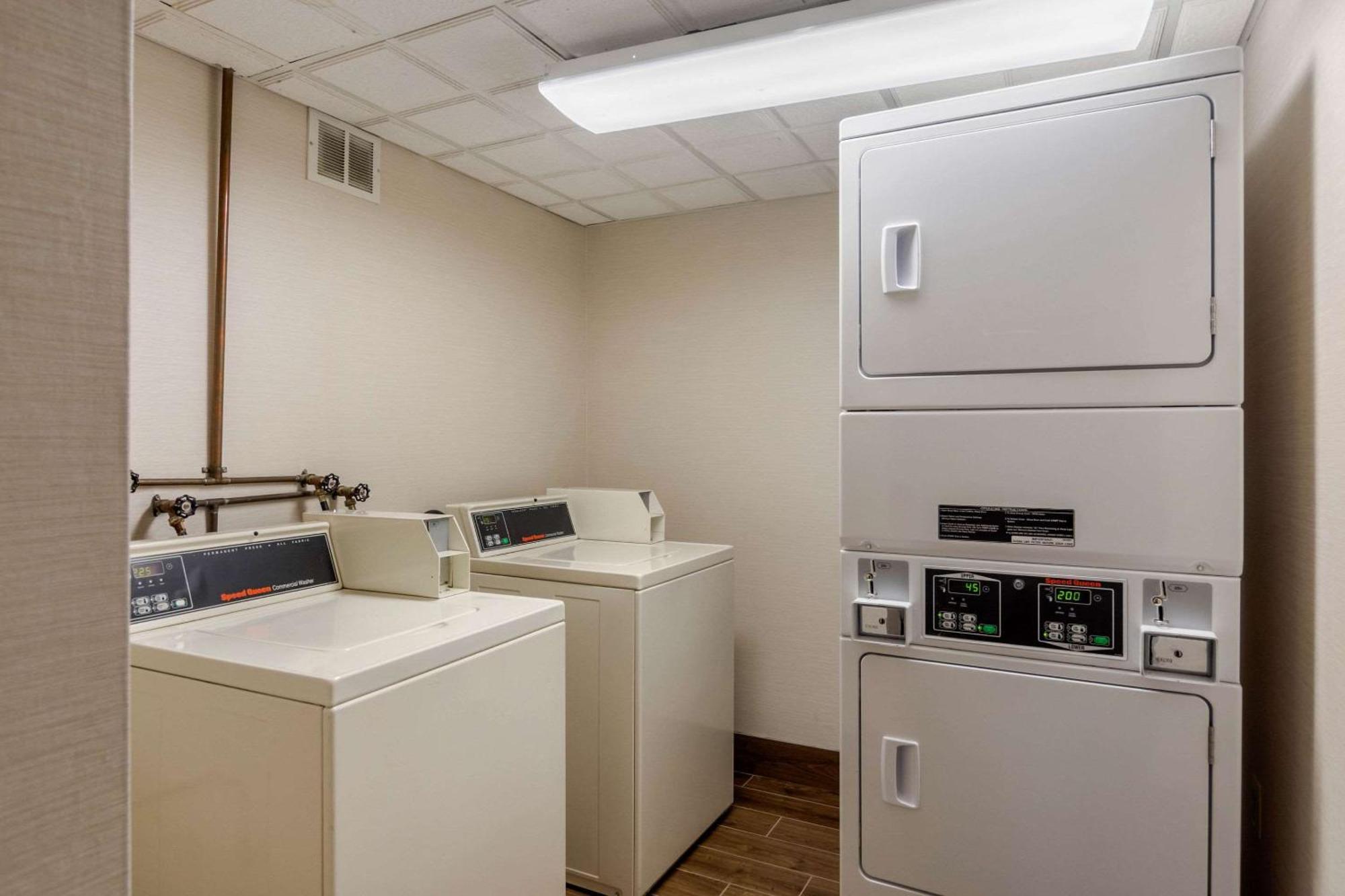 Comfort Suites Southpark Colonial Heights Exteriör bild