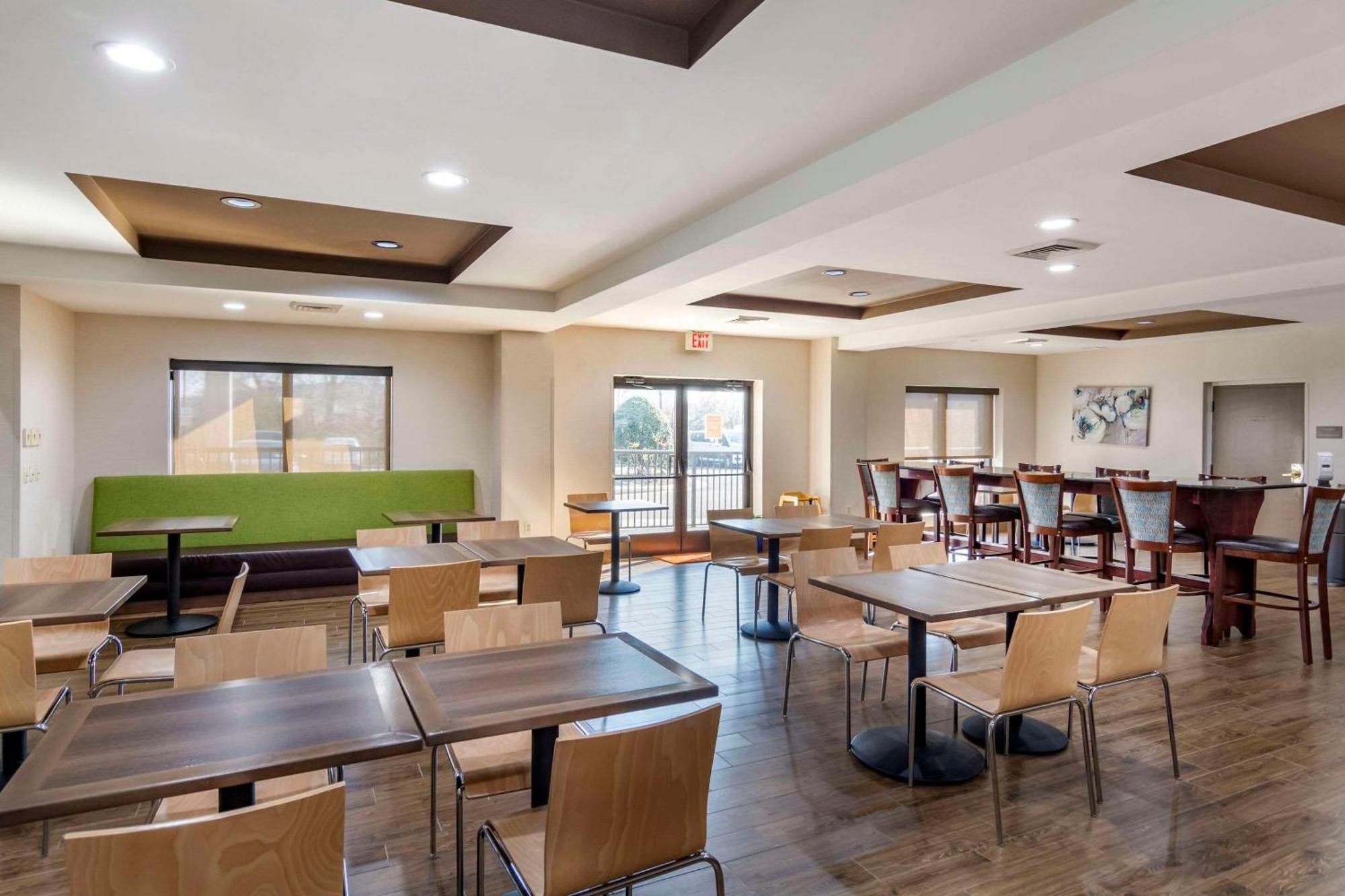 Comfort Suites Southpark Colonial Heights Exteriör bild