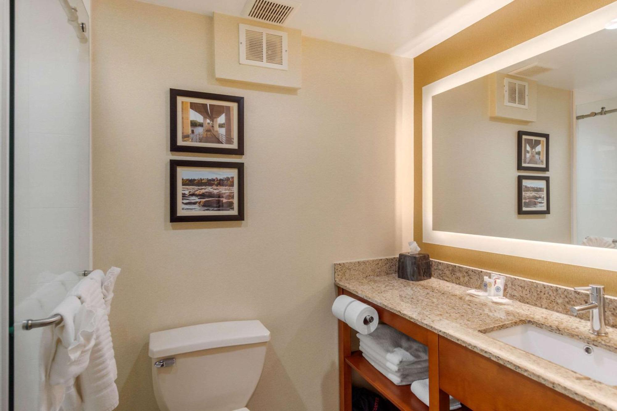 Comfort Suites Southpark Colonial Heights Exteriör bild