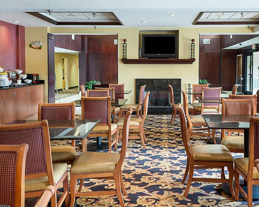 Comfort Suites Southpark Colonial Heights Restaurang bild